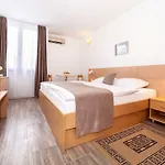 Omorika Hotel Punat
