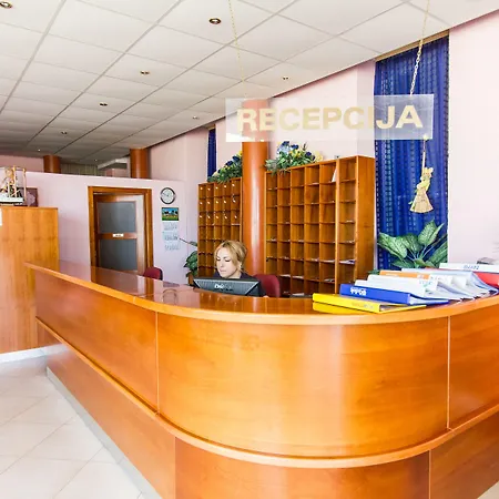 Omorika Hotel 3*