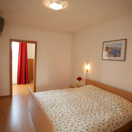 Omorika 3*