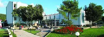 Omorika Hotel 3*