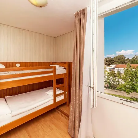 Hotel Omorika 3*