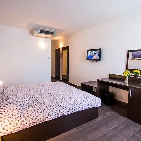 Omorika Hotel Punat