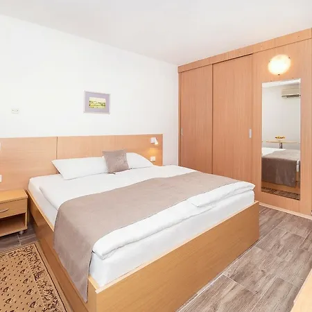 Hotel Omorika Punat